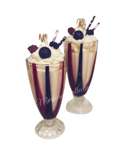 Load image into Gallery viewer, Milkshake Candles