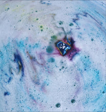 Load image into Gallery viewer, Paw Dogs Bath Bomb