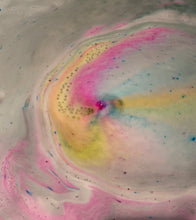 Load image into Gallery viewer, Best Friends Bath Bomb
