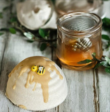 Load image into Gallery viewer, Honey Drops Bath Bomb