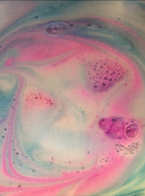 Load image into Gallery viewer, Blue Dog Bath Bomb