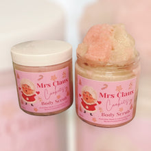 Load image into Gallery viewer, Mrs Claus Whip &amp; Scrub Gift Set
