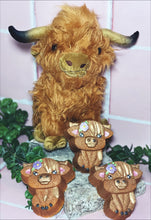 Load image into Gallery viewer, Ellie Highland Cow Bath Bomb
