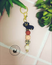 Load image into Gallery viewer, Black Dashound Print key ring
