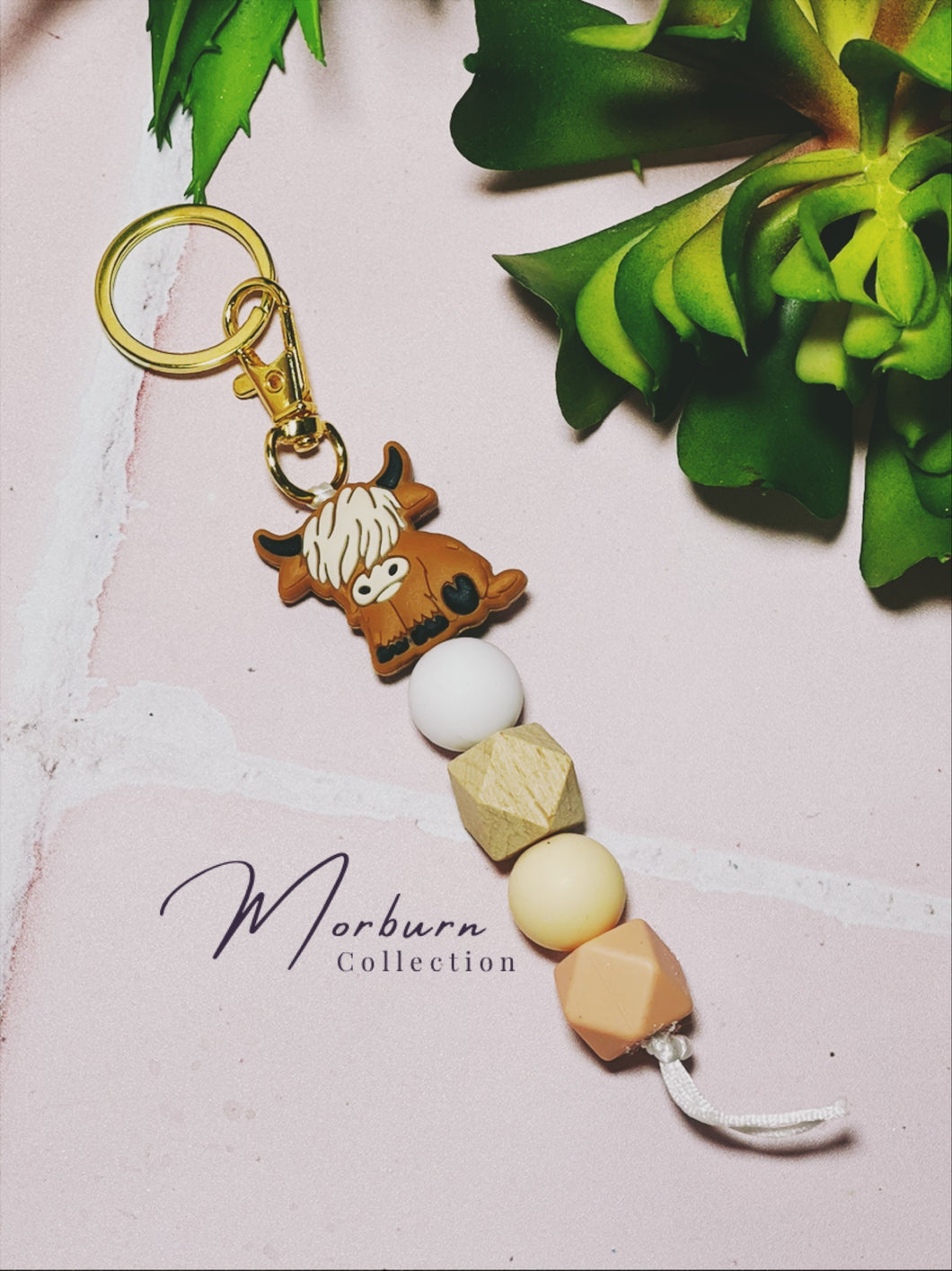 Neutral Highland Cow key ring