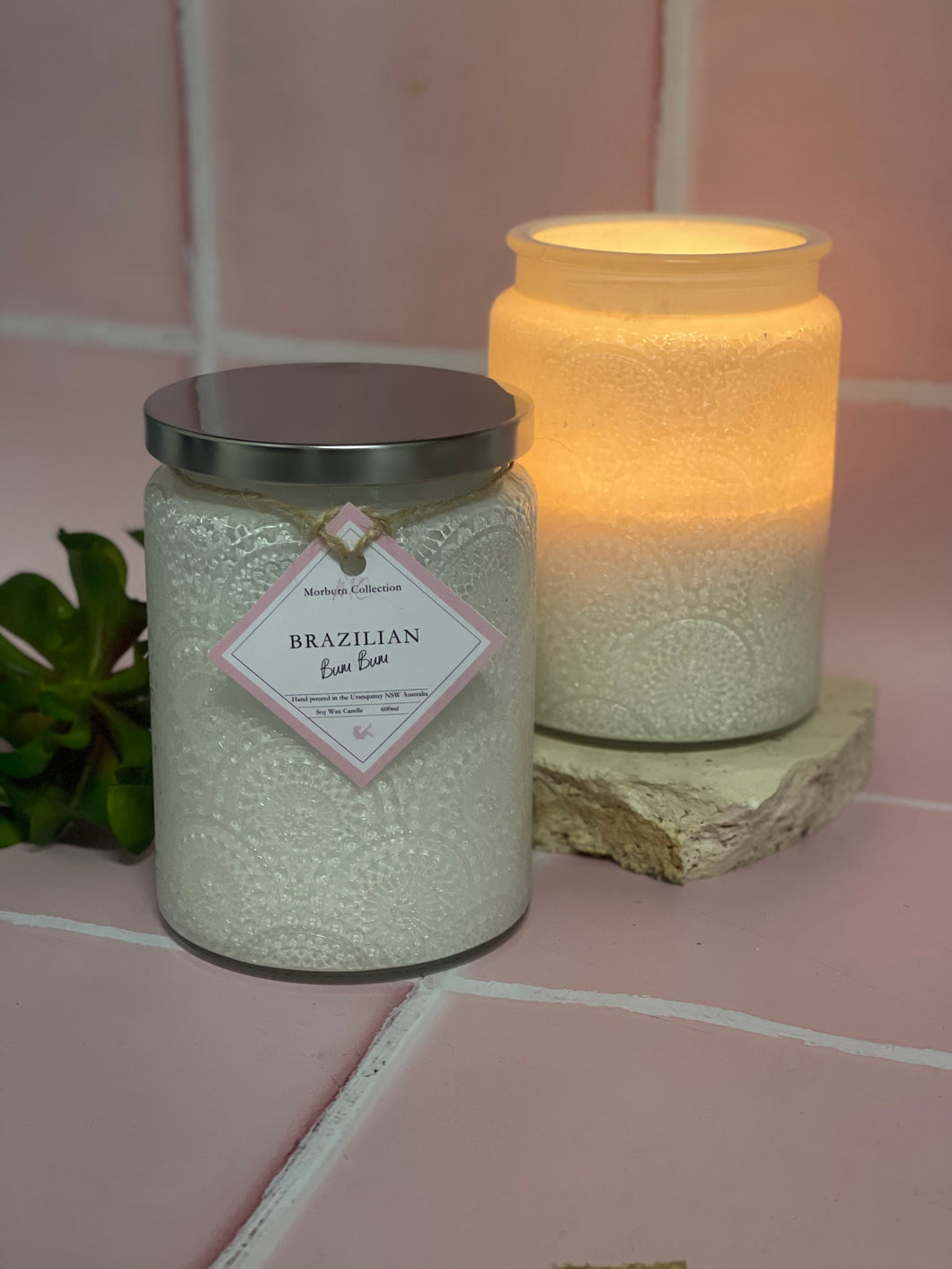 Embossed Candle white